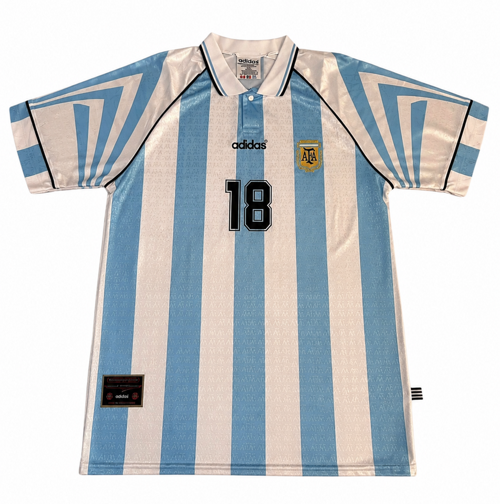 Camiseta Argentina 1996-97 Titular Retro – Scaloni #18