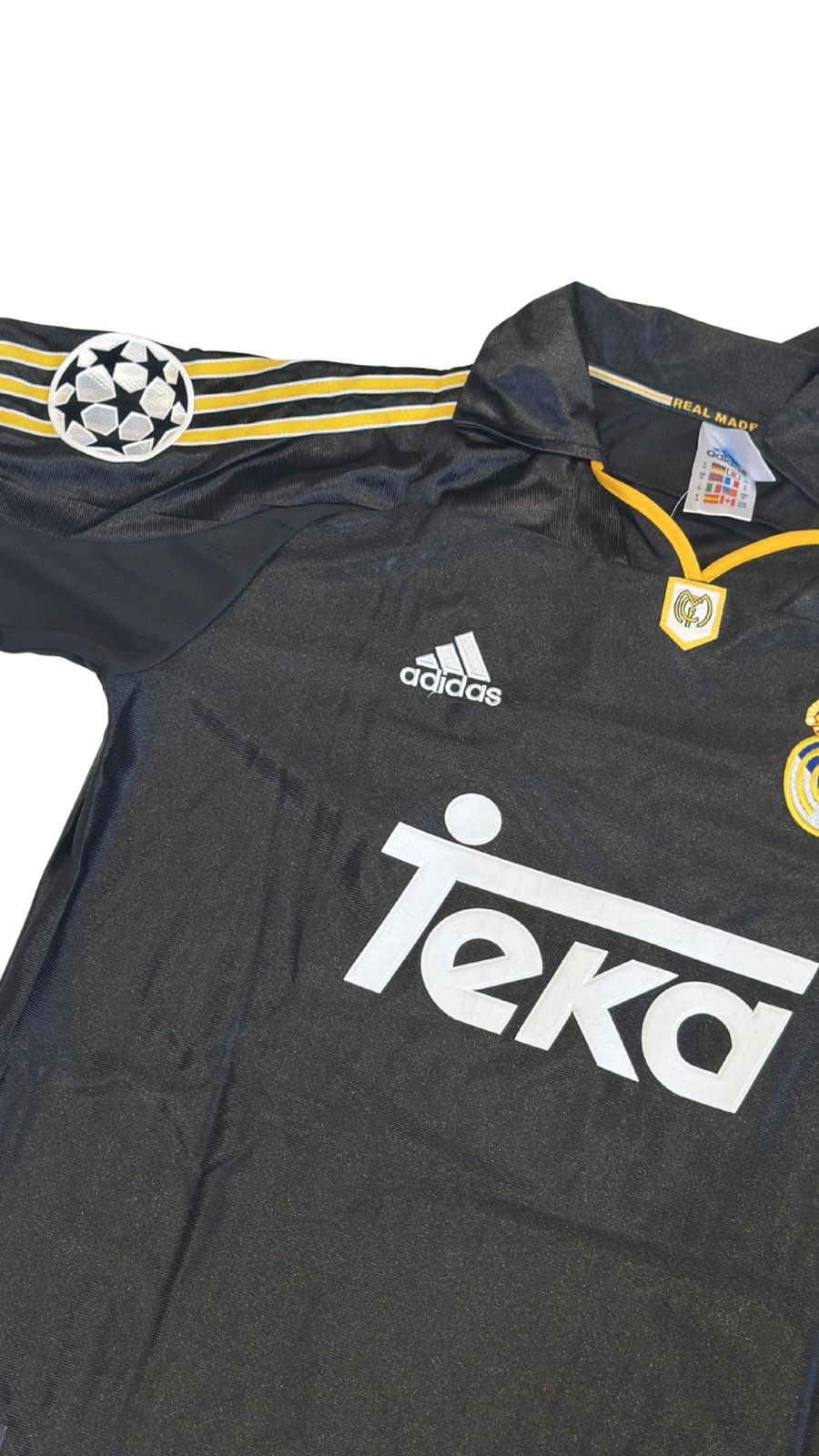 Camiseta Real Madrid 2001-2002 Visitante Raúl #7 Retro Adidas